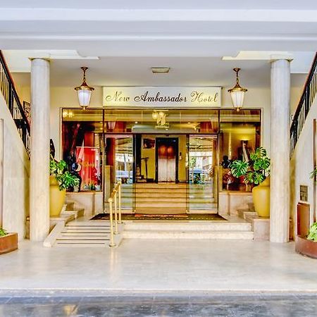 New Ambassador Hotel Harare Esterno foto