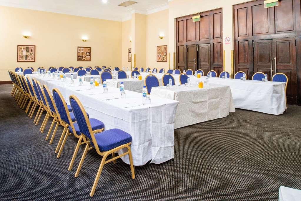 New Ambassador Hotel Harare Servizi foto